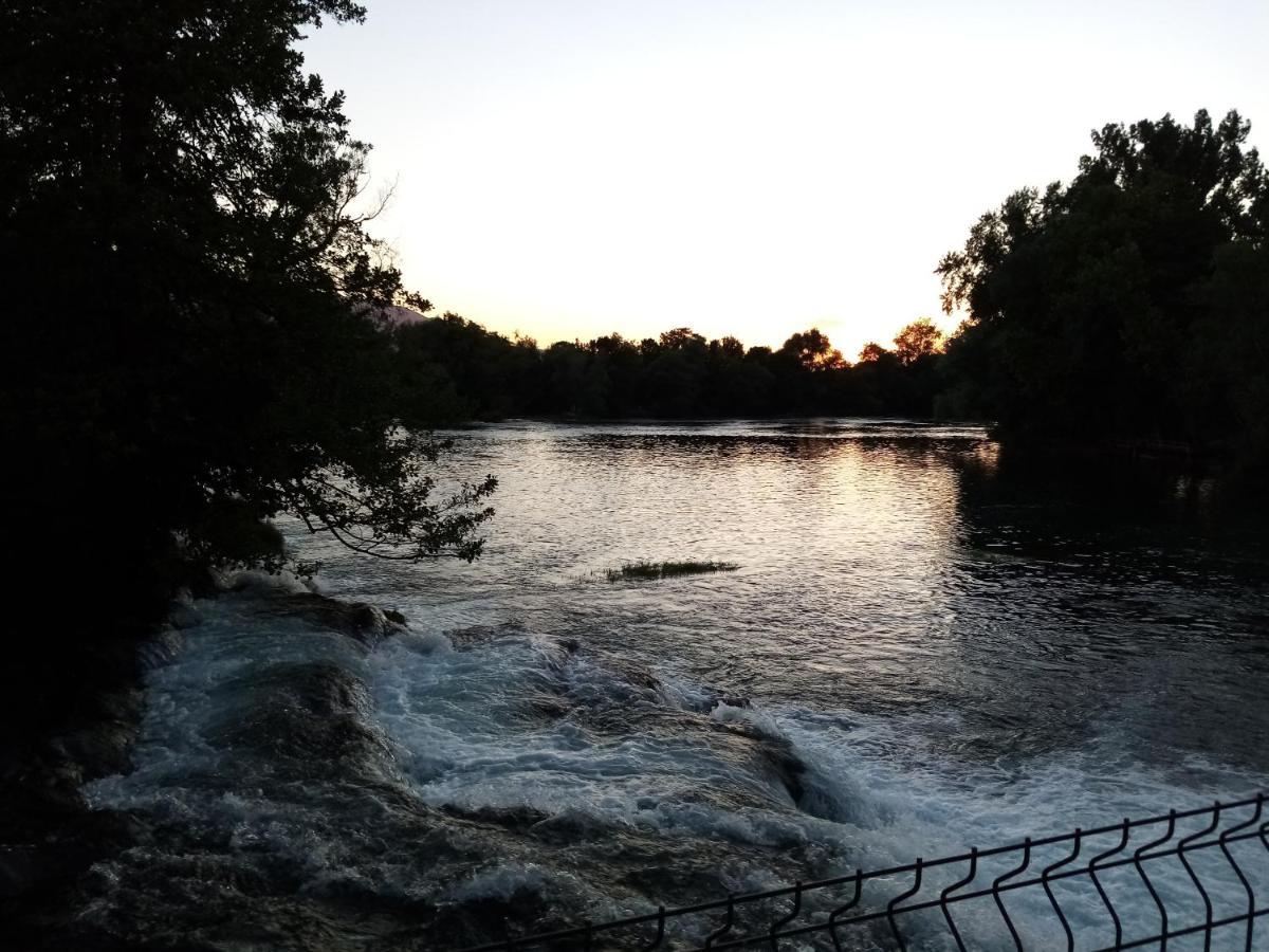 Dzenis Bihać
